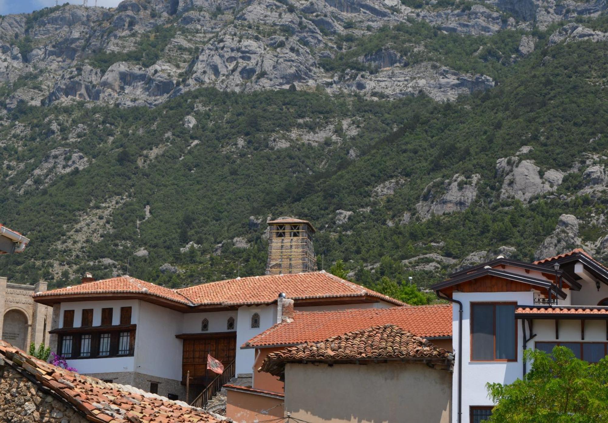 The House Of Dollma , Inside Kruja Castle Ξενοδοχείο Εξωτερικό φωτογραφία